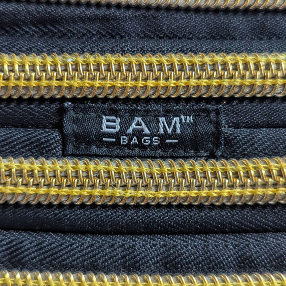 BAM Bags Zip Purse BLACK & GOLD ZIPPER CHAIN STRAP Handbag - Picture 4 of 4